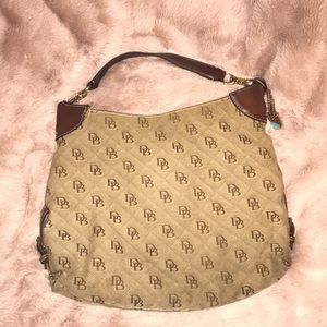 Dooney & Bourke purse
